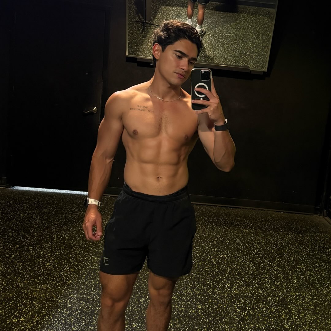 @walterlazo9 cover