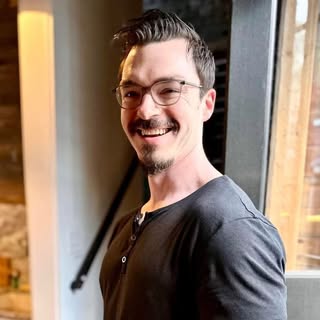 @benheskettpt